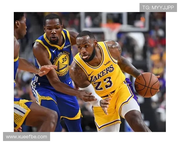 NBA季后赛激烈竞争进入关键阶段，詹姆斯和库里领衔争冠大战 - 副本 (3)